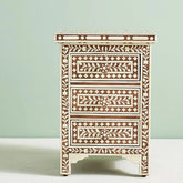 Jaipuri Floral Bone Inlay 3-Drawer Bedside Table | Handcrafted Nightstand – Oakvello