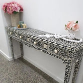 Black Floral Bone Inlay Console Table | Handcrafted Artisan Entryway Furniture – Oakvello