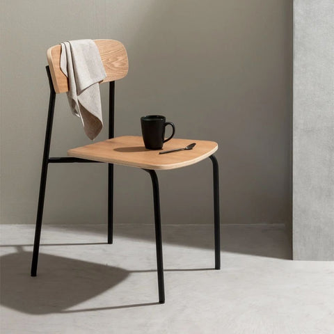 Wilpier Stackable Solid Wood Dining Chair | Space-Saving Kitchen Seating – Oakvello