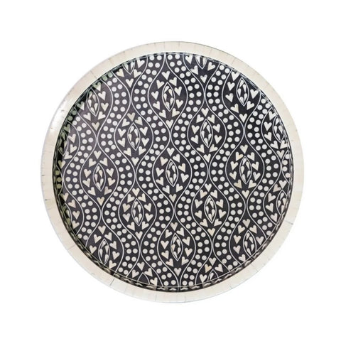 Ajmeri Black Heart Bone Inlay Round Tray | Handcrafted Decor – Oakvello
