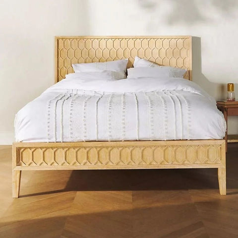 Carved Trellis Textured Solid Wood Bed | Handcrafted Heritage Bedroom Furniture – Oakvello