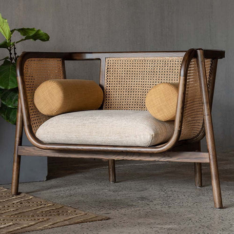 Handcrafted Solid Wood Arm Chair | Heritage Living Room Accent Seating – Oakvello