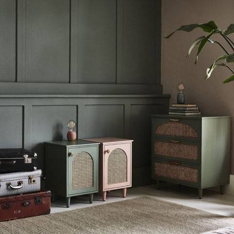 Saga Green Solid Wood Bedside Table | Colourful Bedroom Nightstand – Oakvello