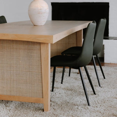 Harrington Handcrafted Solid Wood Dining Table | Heritage Kitchen Furniture – Oakvello