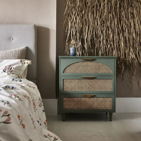 Mabelle Solid Wood Chest of Drawers | Elegant Bedroom Storage Dresser – Oakvello