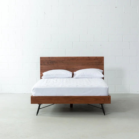 Acacia Wood Bed Frame | Premium Solid Hardwood Bedroom Furniture – Oakvello