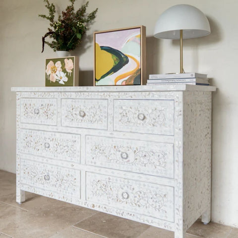 Jaipuri Floral Mother of Pearl 7-Drawer Chest | Artisan Bedroom Dresser – Oakvello