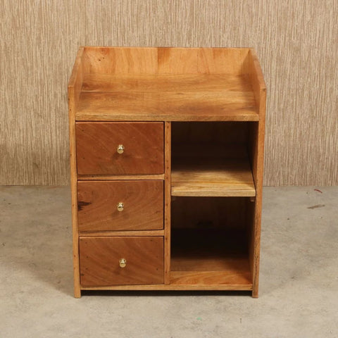 Light Finish 3-Drawer Bedside Unit | Solid Wood Bedroom Nightstand – Oakvello