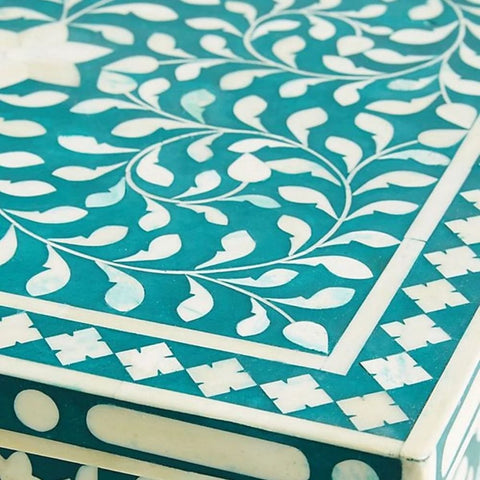 Ajmeri Teal Green Floral Bone Inlay 3-Drawer Bedside Table – Oakvello