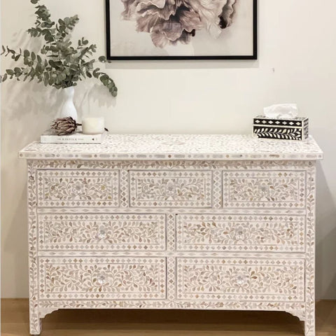 Jaipuri Floral Mother of Pearl 7-Drawer Chest | Artisan Bedroom Dresser – Oakvello